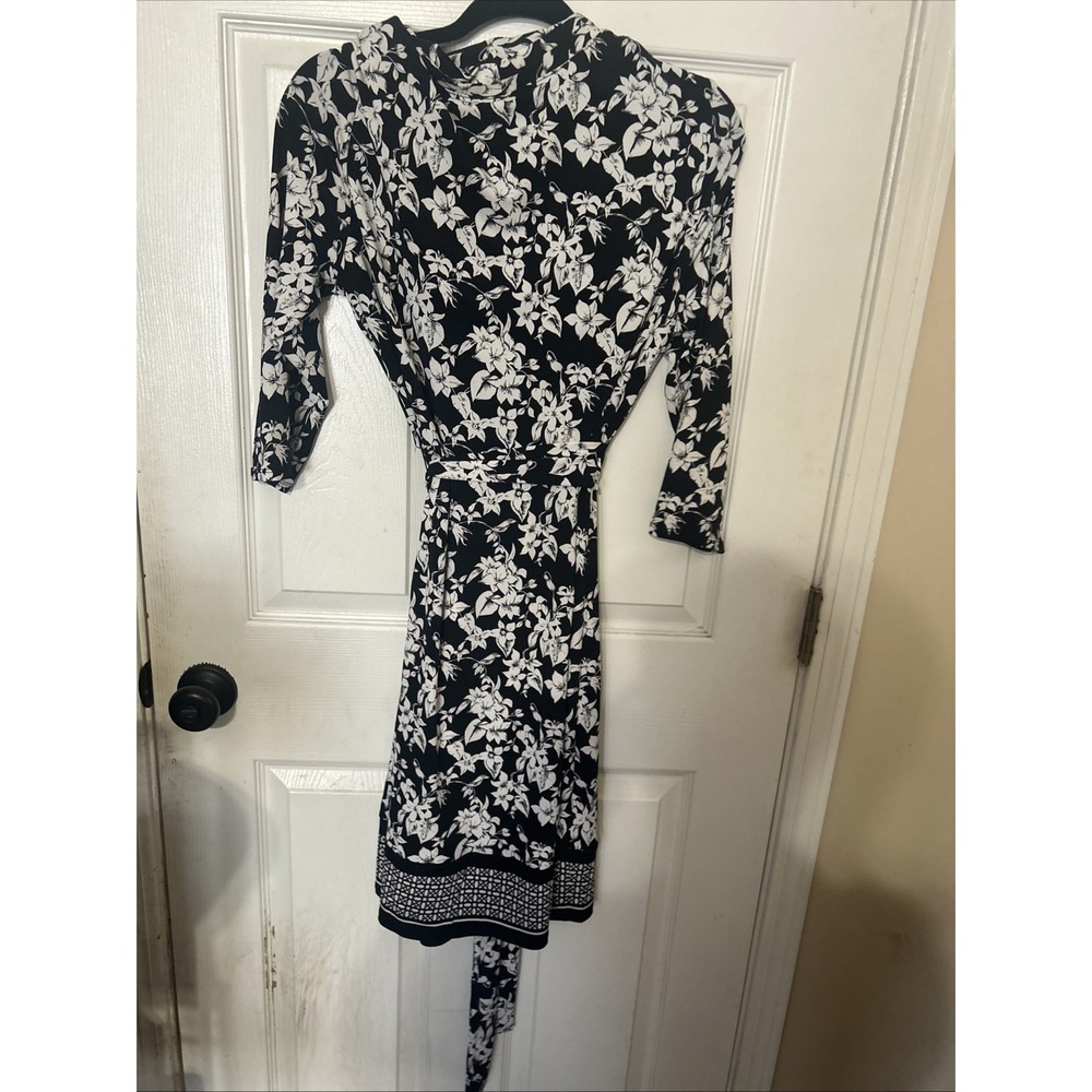 LIZ CLAIBORNE Dress White Black 3/4 Sleeve Belted Faux Wrap Sz L Stretchy - Picture 4 of 4